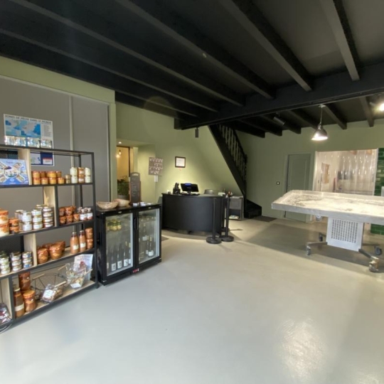 Annonces TOURNON : Local / Bureau | SAINT-PERAY (07130) | 180.00m2 | 1 890 € 
