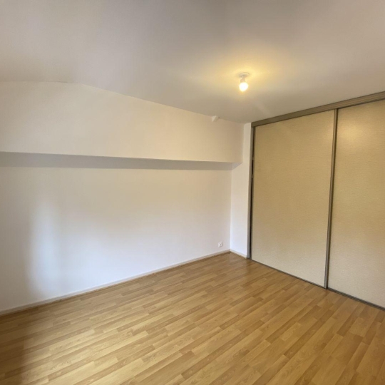  Annonces TOURNON : Appartement | SAINT-VALLIER (26240) | 48 m2 | 399 &euro; 