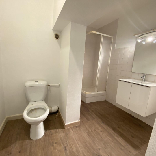  Annonces TOURNON : Appartement | SAINT-VALLIER (26240) | 48 m2 | 399 &euro; 