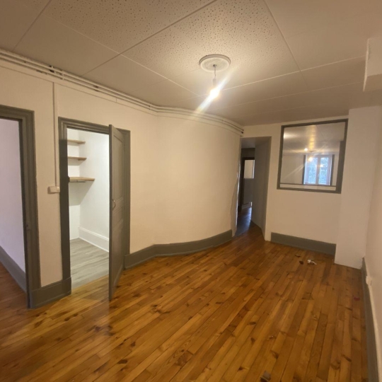  Annonces TOURNON : Appartement | SAINT-PERAY (07130) | 101 m2 | 709 &euro; 
