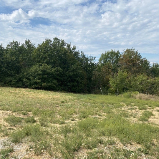  Annonces TOURNON : Terrain | SAINT-DONAT-SUR-L'HERBASSE (26260) | 900 m2 | 95 500 &euro; 