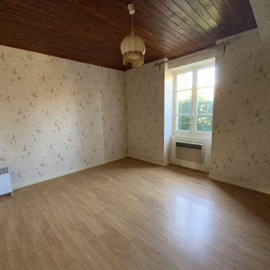  Annonces TOURNON : Maison / Villa | LA ROCHE-DE-GLUN (26600) | 73 m2 | 232 000 &euro; 