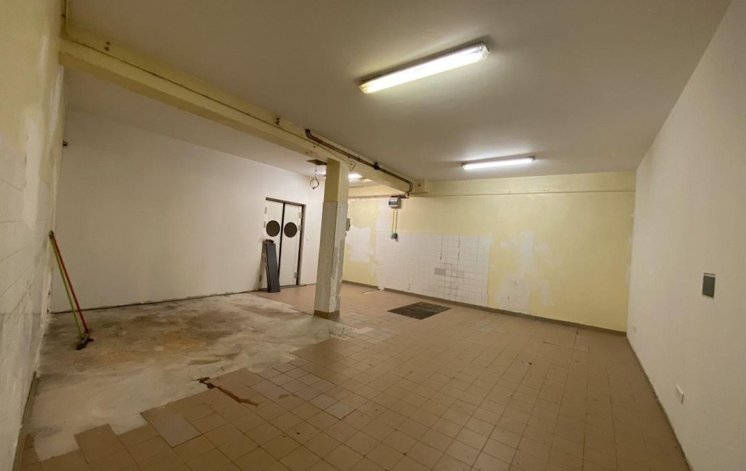 Annonces TOURNON : Local / Bureau | PONT-DE-L'ISERE (26600) | 140 m2 | 725 &euro; 
