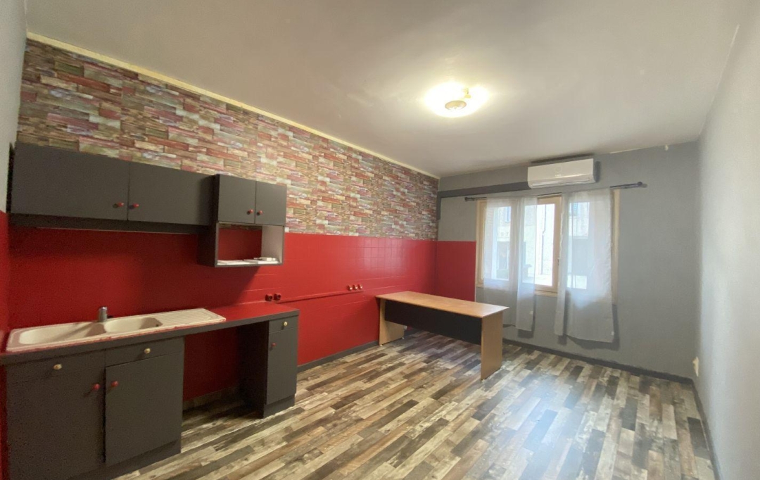 Annonces TOURNON : Local / Bureau | PONT-DE-L'ISERE (26600) | 140 m2 | 725 &euro; 