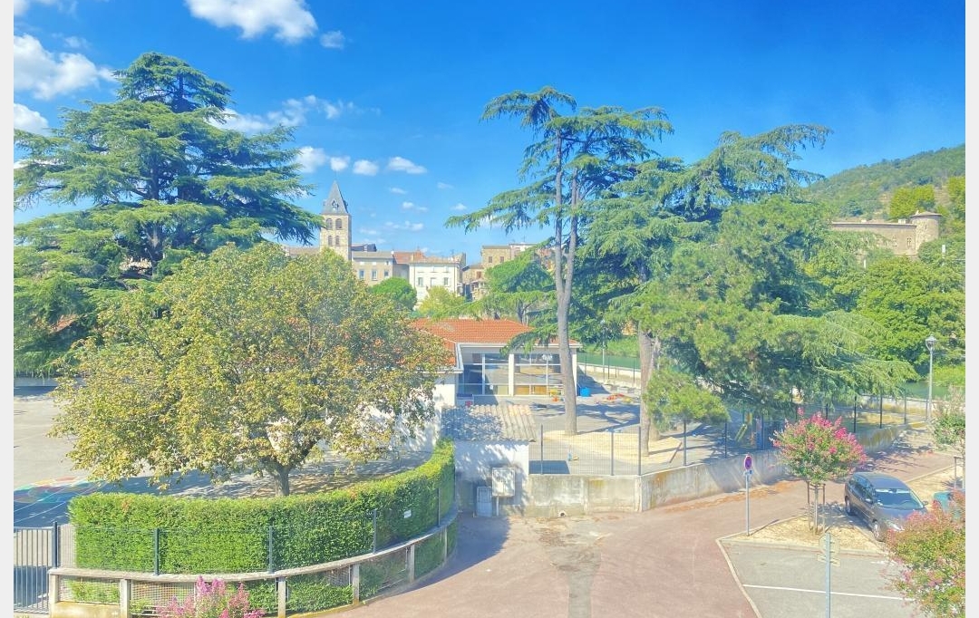 Annonces TOURNON : Appartement | SAINT-VALLIER (26240) | 48 m2 | 399 &euro; 