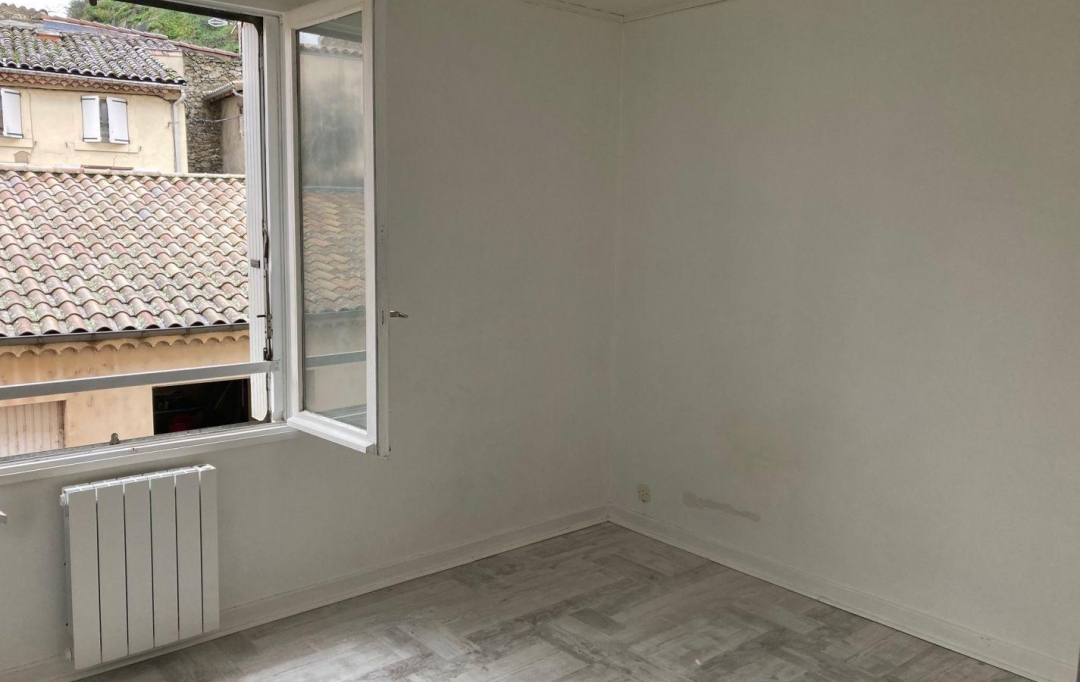 Annonces TOURNON : Appartement | TOURNON-SUR-RHONE (07300) | 38 m2 | 75 000 &euro; 