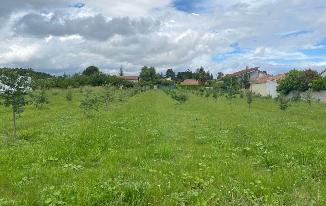 Annonces TOURNON : Terrain | LARNAGE (26600) | 0 m2 | 93 500 &euro; 