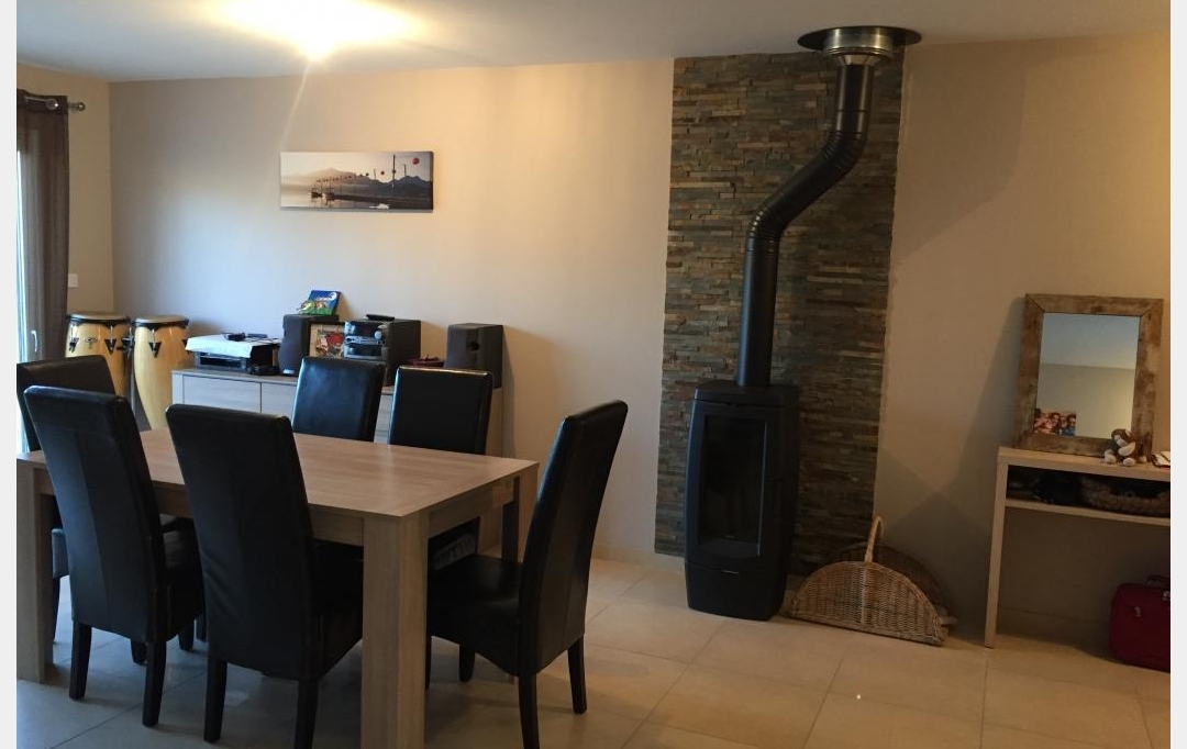 Annonces TOURNON : Maison / Villa | SAINT-ROMAIN-DE-LERPS (07130) | 110 m2 | 239 000 &euro; 