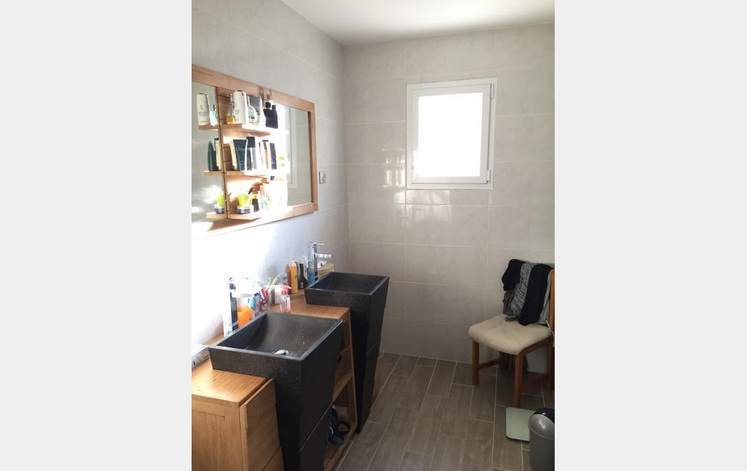 Annonces TOURNON : Maison / Villa | SAINT-ROMAIN-DE-LERPS (07130) | 110 m2 | 239 000 &euro; 